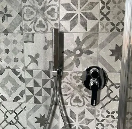 Cucchiari 8b * モデナ